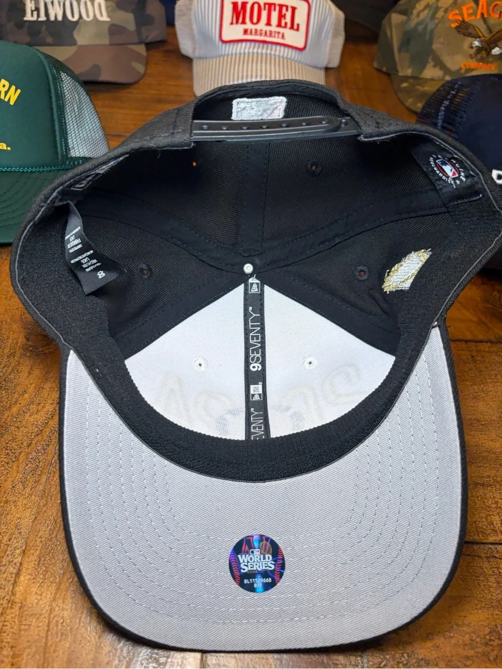 New Era 2024 LA Dodgers Champions White & Black World Series Snapback